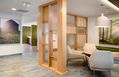 Northfield Hotel | Fairfield Inn & Suites by Marriott Northfield