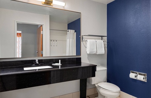 Reynoldsburg Hotel | Fairfield Inn & Suites Columbus East