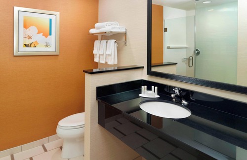 Fayetteville Hotel | Fairfield Inn & Suites by Marriott Fayetteville North