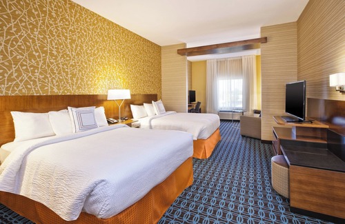 Plattsburgh Hotel | Fairfield Inn & Suites Plattsburgh