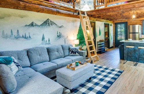 Fairhaven House | Fairhaven Harbor-Front Gem - Steps From the Water!