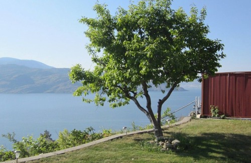 Central Okanagan House | Fairhaven Suite-POOL & SPECTACULAR LAKEVIEWS