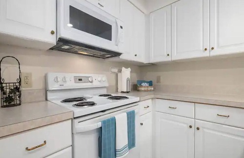 Little River Condo | Fairway Dunes 2 BR Condo w/Private lockout unit, Pool, Golf, Medical Center
