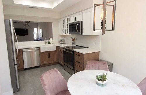 Biltmore Courts House | Fairway View-LG Dog Friendly-Amazing Amenities