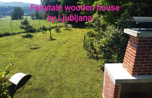 Grosuplje House | Fairytale wooden house by Ljubljana with 5 G Internet and Jakuzzi