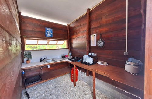 Rotoava Ski Chalet | FAKARAVA - Bungalow SeaBreeze 1