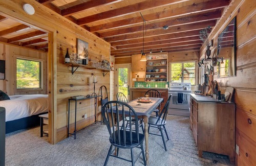 Tahoe City House | Falcon's Rest - Amazing Summer Cabin - Great Deck - Near Hiking/Biking Trails