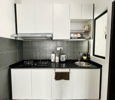 Bandar Penawar Apartment | Faleesya Desaru Homestay