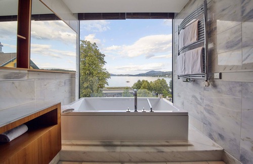 Velden am Worther See Hotel | Falkensteiner Schlosshotel Velden – The Leading Hotels of the World