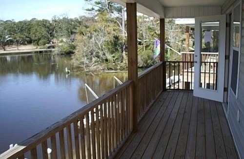 Foley Cabin | Fall and Winter are coming. Looking for Snowbirds and Fishermen! Great Rates!
