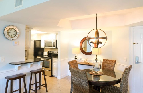 Saint Simons Island Condo | Fall Beach Specials! SUPER SAVINGS! Email for Quote!