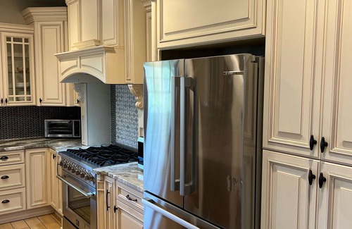 Long Pond House | FALL DEAL! 3rd night FREE when booking a weekend-inquire for more deals!