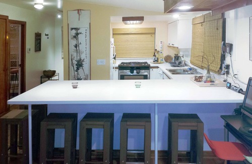 Hacienda House | ~Fall SALE~Upscale GetAway@~Private Beach~Kayaks~SPA,Sauna,Basics,3-5 Nights min