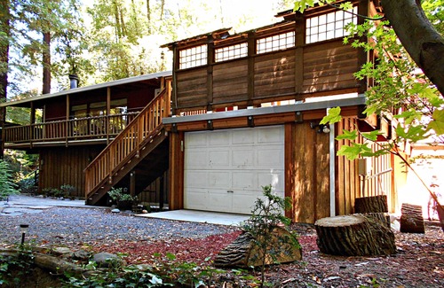 Hacienda House | ~Fall SALE~Upscale GetAway@~Private Beach~Kayaks~SPA,Sauna,Basics,3-5 Nights min