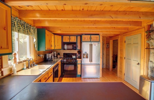 North Anson House | FALL SPECIAL PRICING Maine Log Home Private Shore. Stone Fireplace.Pet Friendly!