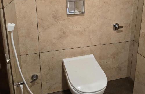 Takkalai Hotel | Falls Regency