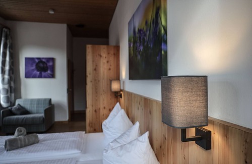 Weyregg am Attersee Cottage | Familienzimmer FZ3 - Haus Weyregg - Frühstückspension