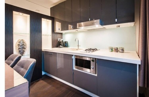 Dapperbuurt Apartment | Family 1-Bedroom Apt close to Oosterpark (4pax)