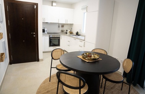 Jerez de la Frontera Old Town Apartment | Family Apartment in Jerez with Terrace and Close to Everything