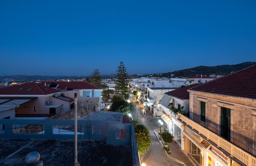 Kissamos Apartment | Family Apartment with terrace and sea view 10 minutes from the beach