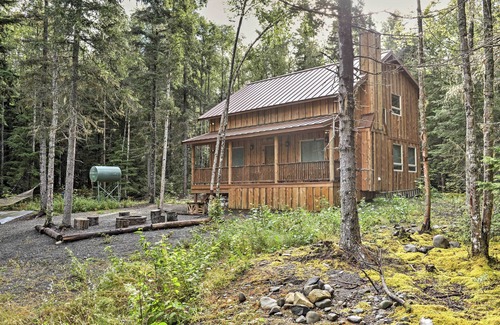 Hope Cabin | Family Cabin: Explore Alaska's Favorite Playground