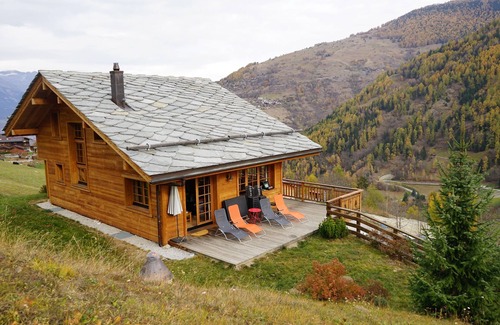 Saclentse Ski Chalet | FAMILY CHALET, NEW, QUIET, VIEW, BETWEEN NENDAZ AND SIVIEZ, HEART OF 4 VALLEYS