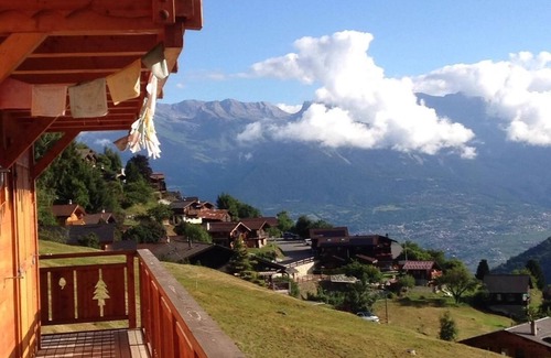 Saclentse Ski Chalet | FAMILY CHALET, NEW, QUIET, VIEW, BETWEEN NENDAZ AND SIVIEZ, HEART OF 4 VALLEYS