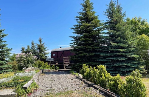 Pasewalk Cottage | Family compartment with double bed and terrace no. 1 - zz Lokschuppen Pasewalk overnight experience in the
