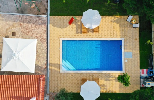 Argos House | Family Cozy VillanDiscover easily nearby lovely Nafplio, Argos &hystoric Mycenae