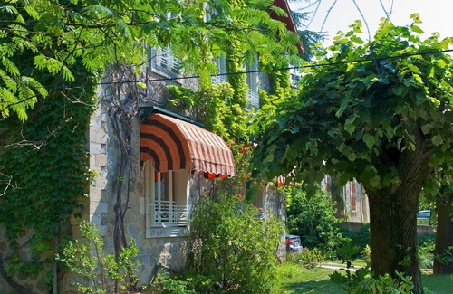 Michard-Est House | Family house in the heart of the Eyrieux valley