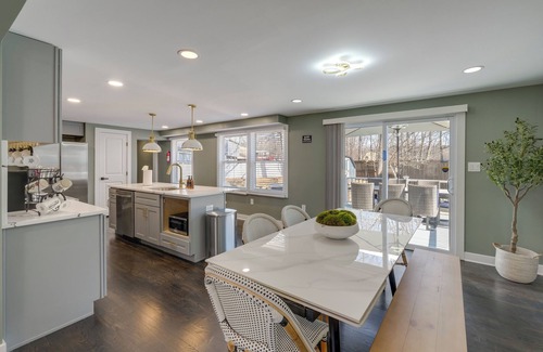 Fort Washington Apartment | Family Friendly: Modern Apt in Fort Washington
