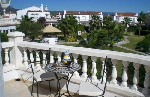 Miami Platja House | Family friendly air-conditioned, luxury class holiday house with pool for rent