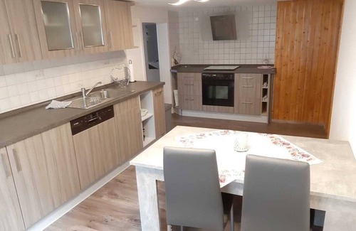 Zschorlau Apartment | Family-friendly apartment with a view of the Steinberg