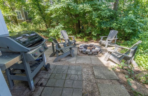 Michigan City House | Family friendly, Beachwalk Resort Cottage w/Golf Cart