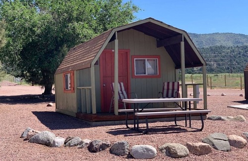 Canon City Cabin | Family-Friendly Cabin Fire Pit BBQ & Picnic Area Playground