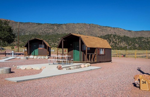 Canon City Cabin | Family-Friendly Cabin Fire Pit BBQ & Picnic Area Playground