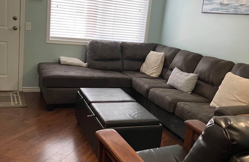 Sicamous Condo | Family Friendly Condo. Located directly on the Narrows of the Shuswap.