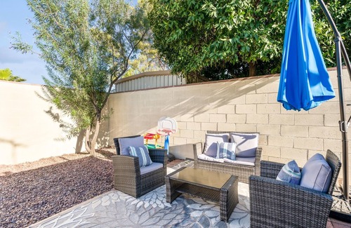 Tucson House | Family-Friendly Desert Oasis by RedAwning