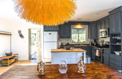 Healdsburg House | Family-Friendly Dry Creek Valley Retreat w/Amazing Views <15 Minutes To Square