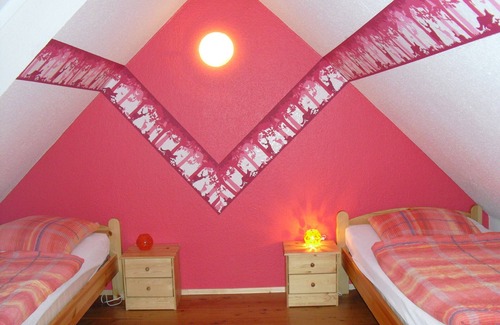 Avendorf Other | Family-friendly farmhouse offers comfortable 3 and 4 star apartments