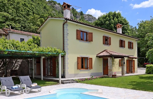Lupoglav House | Family friendly house with a swimming pool Dolenja Vas, Central Istria - Središnja Istra (K-24521)