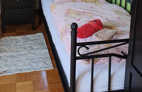 Leutesdorf Apartment | Family friendly holiday home with view of the Rhine for 6 guests