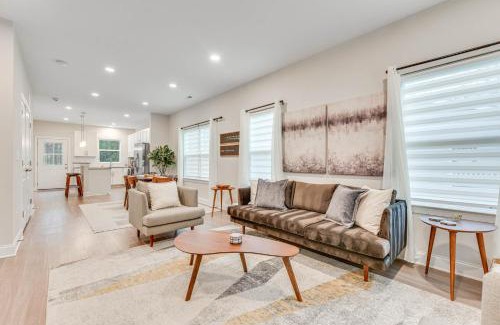 Charlotte House | Family-Friendly Home about 5 Mi to UNC Charlotte!