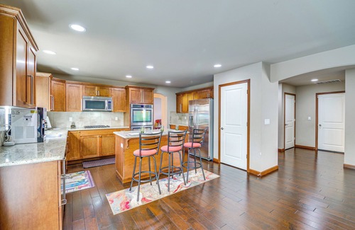 Silver Lake House | Family-Friendly Home w/Patio & Garden in Everett!