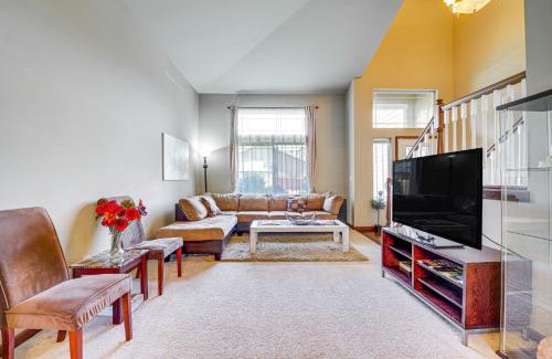 Silver Lake House | Family-Friendly Home with Patio and Garden in Everett!