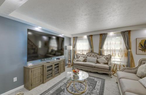 Wayne House | Family-Friendly Indianapolis Home with Fenced Yard