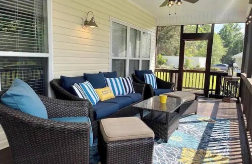 Jacksons' Gap House | Family friendly lakehouse with swimming pool, dock, ping pong, Foosball & kayak.