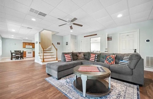 Saxony Forest House | Family-Friendly Lake Keowee Retreat with Private Dock & Water Views - Sleeps 15