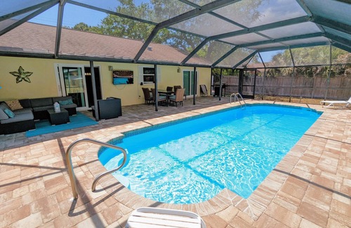 West Bradenton House | ❤️ Family Friendly ❤️ Lovely 3 BR Pool Home ❤️ Fiberoptic Internet