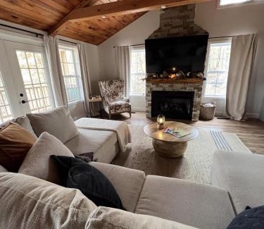 Hendersonville House | Family-Friendly Mountain Oasis W Game Room & Grill